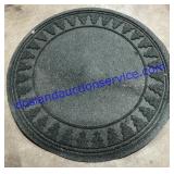 34" Pine Tree Entry Rug