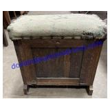 Cabinet Footstool 16"x9"x16"