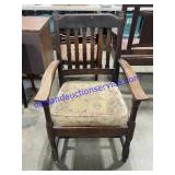 Wooden Sitting Chair (37")
