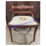 Vintage Chair (27")