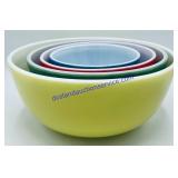 Set of (4) Vintage Pyrex Primary Colors Bowls