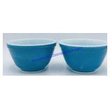 Pair of Vintage Pyrex Blue 401 Bowls