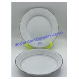 Noritake China Dinnerware Set