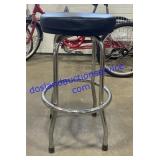 Padded Stool (28")