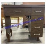 White Sewing Machine Stand (39 x 21 x 17)