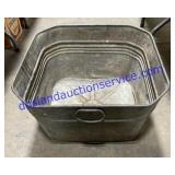 Vintage Aluminum Trough 11"x20"x20"