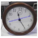 Battery Wall Clock (12