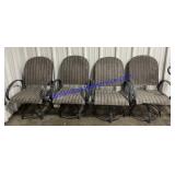 Set of (4) Matching Swivel Patio Chairs Has
