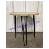 Side Table (22 x 22)