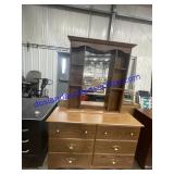 Dresser & Mirror (72 x 50 x 17)