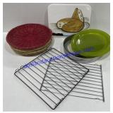 Cooking Racks, Paper Plate Wicker Holders &