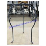 Metal Plant Stand (21")