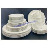 Set of (4) Crown Empire Princess Pattern