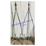 Pair of Yard Ornaments (54 x 14)