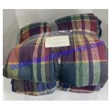 2 Matching Plaid Twin Comforters