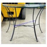 Glass Top Half Circle Table (40 x 30 x 16)