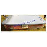 56Qt Latching Tote on Wheels with Large Holiday