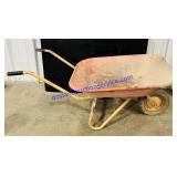 Metal Wheelbarrow (34 x 27)