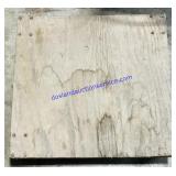 Wooden Board on Wheels (24 x 24)