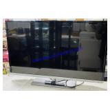 50" Toshiba TV with Remote