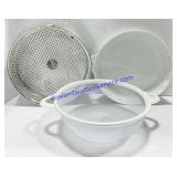 Cake Pan, Pie Plate & Strainer