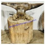 Mounted Anvil (27 x 27)