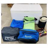 Igloo Cooler with 6 Lunch Box Coolers and Ice