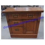 Wooden Dry Sink With Drawers. 26"x32"x18"