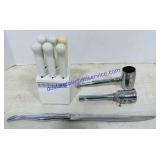 6 Cheese Knives in Wooden Block, Stainless Steel