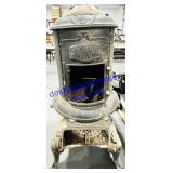 Bonny Oak Warren Co. Antique Wood Furnace