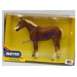Breyer Traditional "Quarter Horse Yearling"
