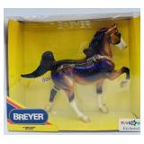 Breyer Traditional "Valiant Bey Glossy"