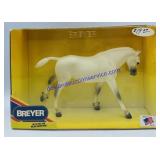 Breyer Traditional "Yes I Can"