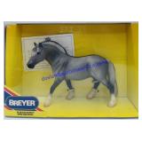 Breyer Traditional "Silver Wolfe"
