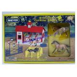 Breyer Stablemate "Country Stable Set"