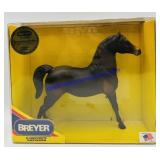 Breyer Traditional "Stonington"
