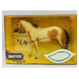 Breyer Traditional "Waykinyan"