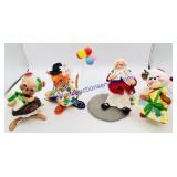 4 Annalee Collectible Dolls