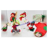 6 Annalee Collectible Christmas Dolls