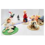5 Annalee Collectible Dolls