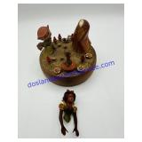 ANRI "Snow White" Musical Sculpture (Damage)
