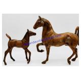 Hartland Model Horse Woodgrain Mare & Foal