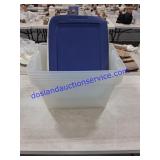 6 Totes W/Lids