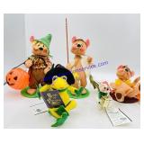 5 Annalee Collectible Dolls