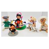 5 Annalee Collectible Dolls