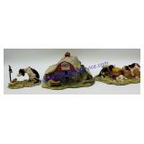 3 Lowell Davis Figurines