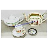 Glass Teapots and Cup
