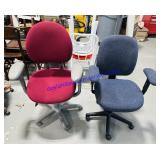 2 Rolling Computer Chairs