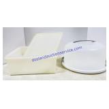 Tupperware Bread Keeper & Sterilite Cake Carrier