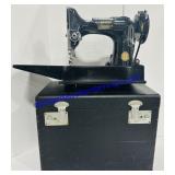Vintage Singer Featherweight 221 Sewing Machine
